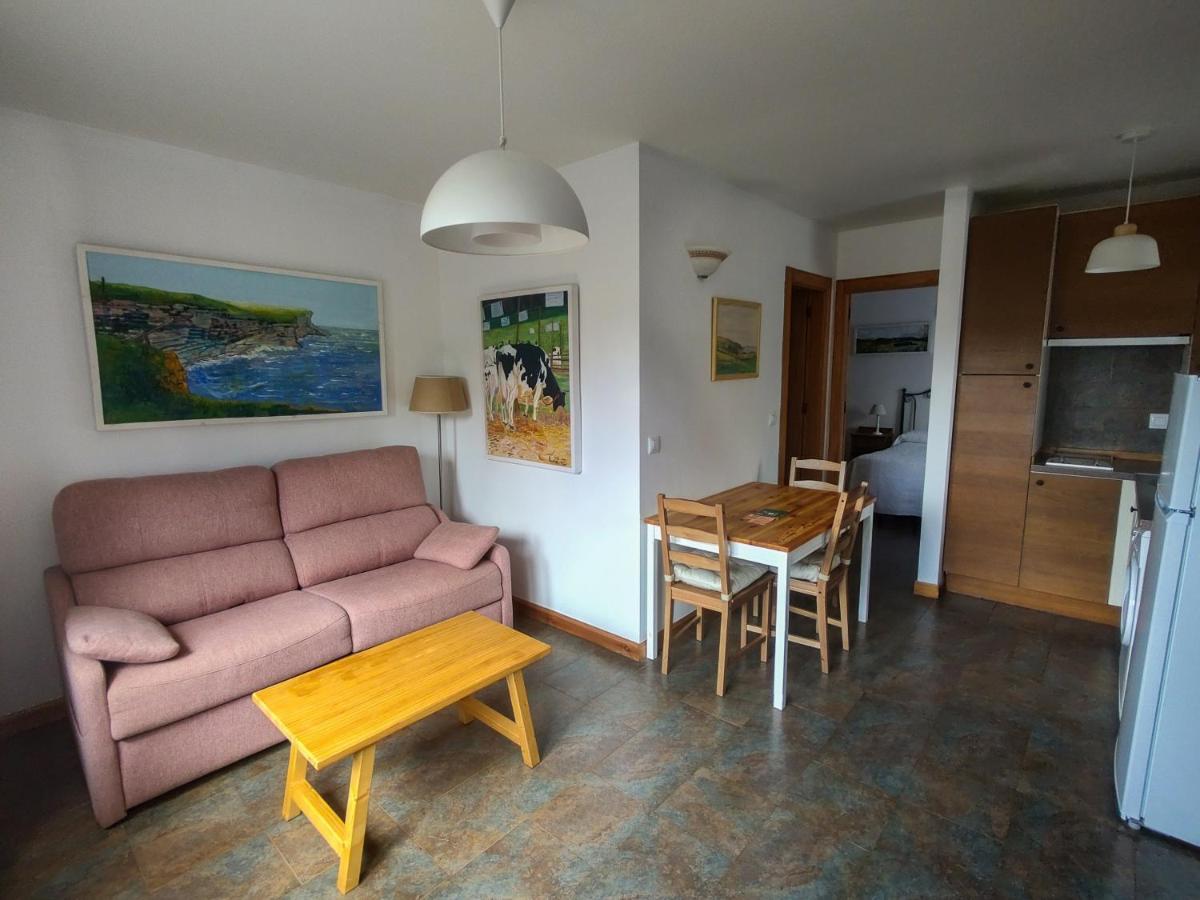 Apartamentos Corona Comillas Exterior photo